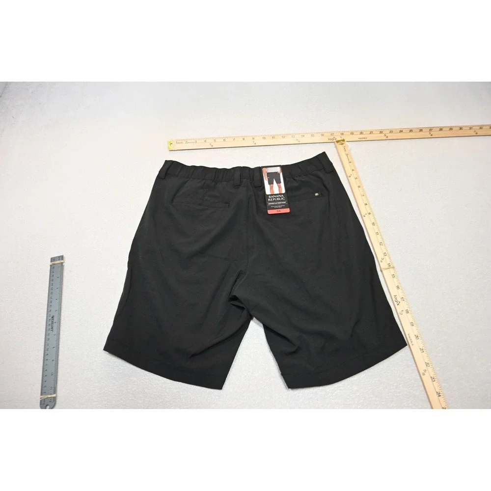 Banana Republic Comfort Flat Front Shorts Mens 34 Black Stretch Wicking New